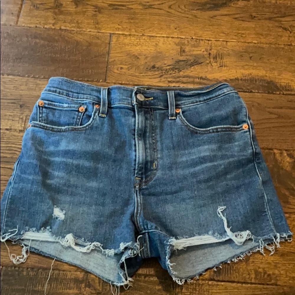 Levi’s high waisted shorts